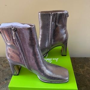 Sam Edelman Irie Ankle Bootie | Silver Metallic